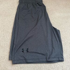 Under Armour Gray Knee-Length Athletic Skirt
